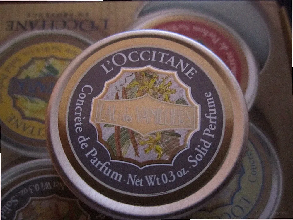 L'OCCITANE VANILLA EAU des VANILLIERS SOLID PERFUME IN TIN 0.30 oz NEW OLD STOCK